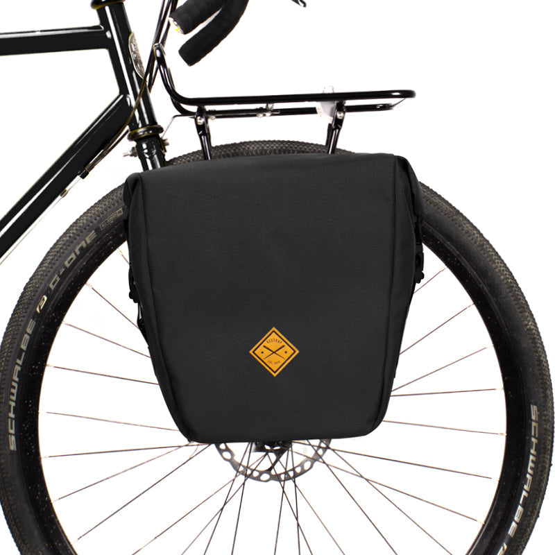 RS_PAN_SML_BLK_Pannier-Small_Black.jpg