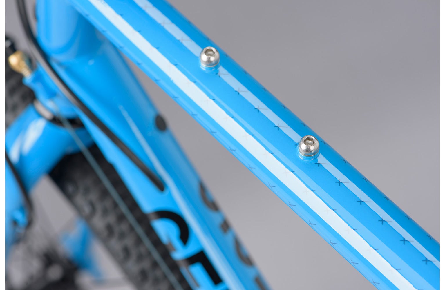 Genesis Croix De Fer 40