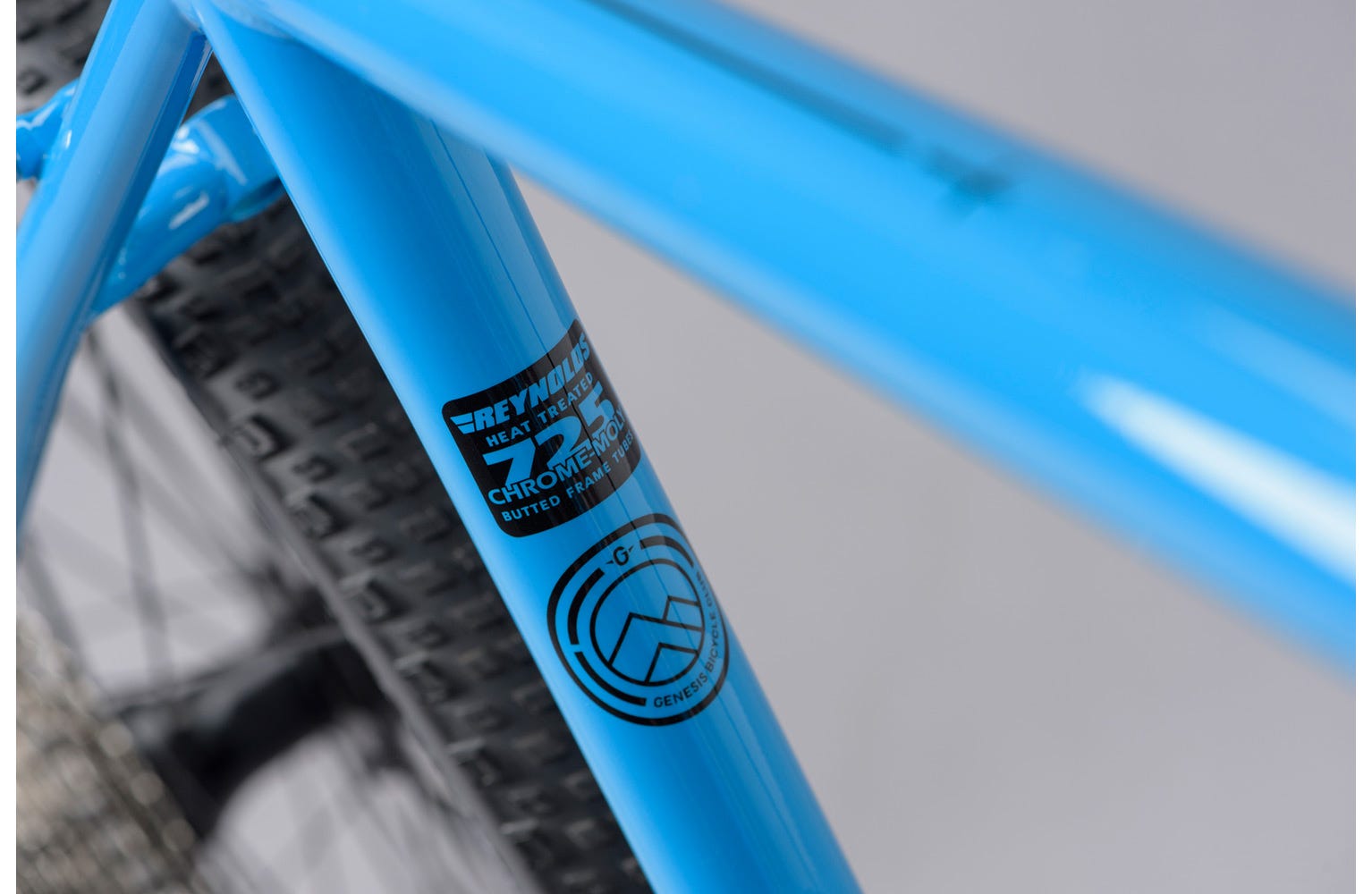 Genesis Croix De Fer 40