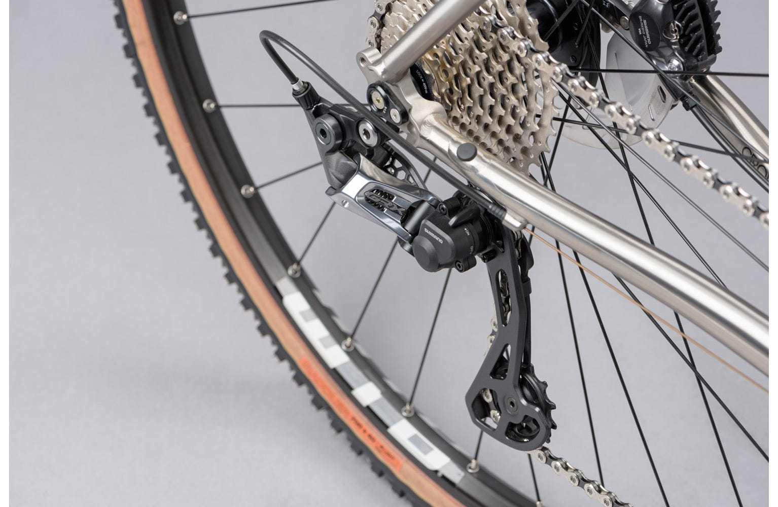 Genesis Croix De Fer Titanium