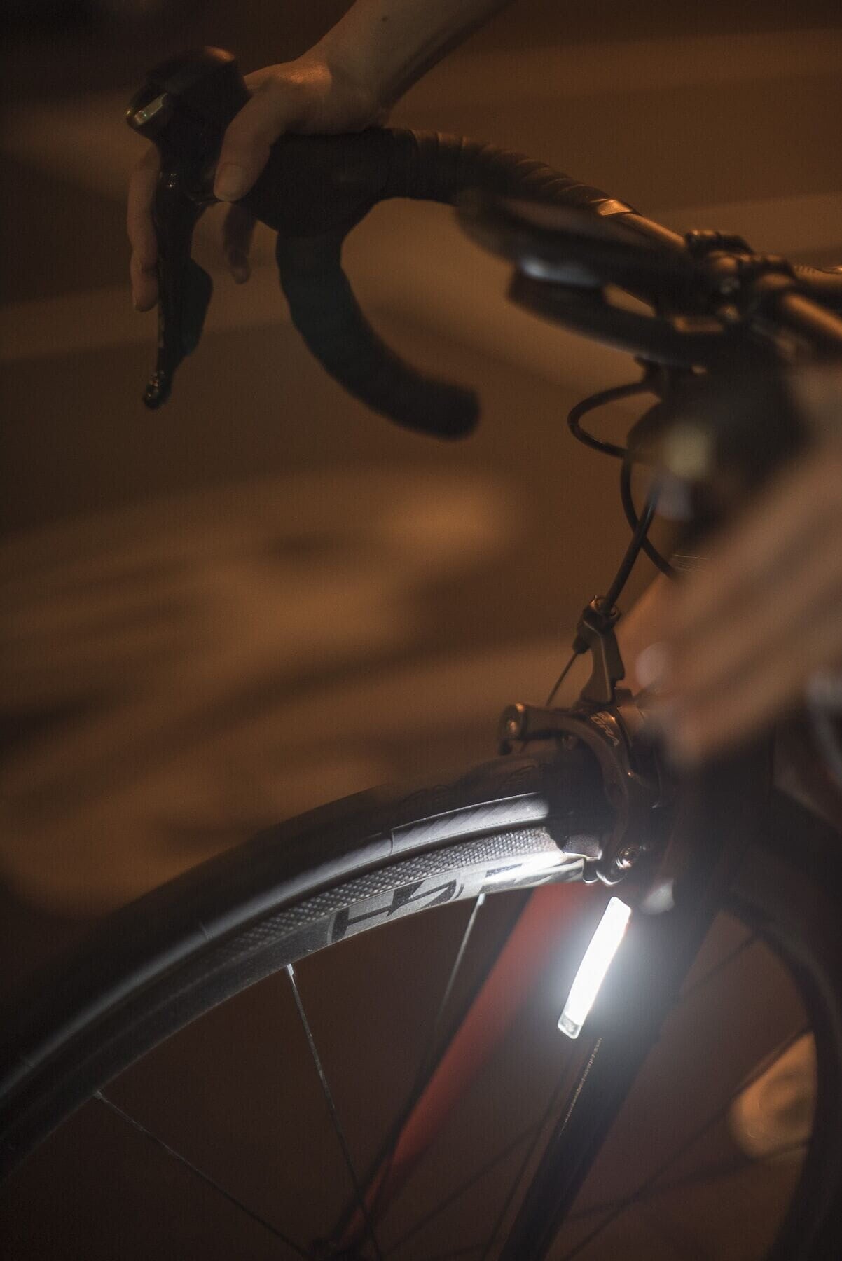 Plus Light Front - Black