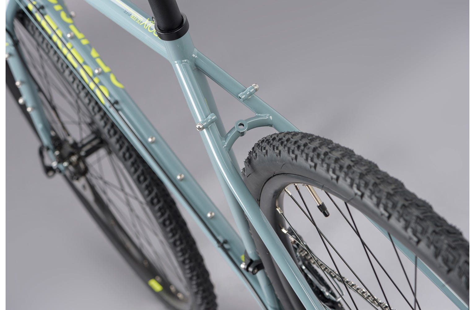 Genesis Croix De Fer 10 Flat Bar