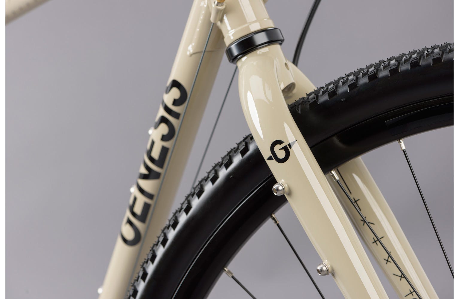 Genesis Croix De Fer 10