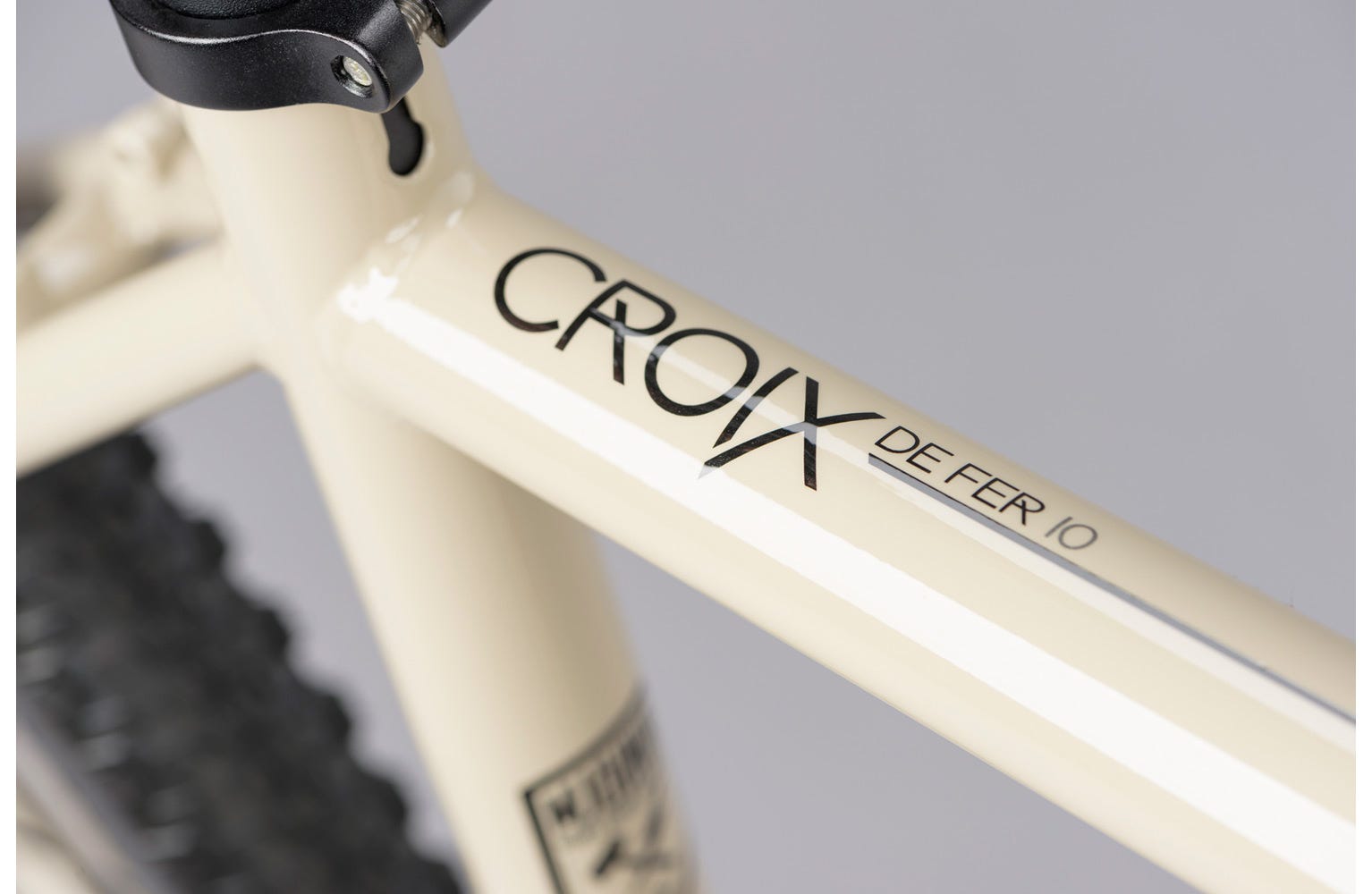 Genesis Croix De Fer 10