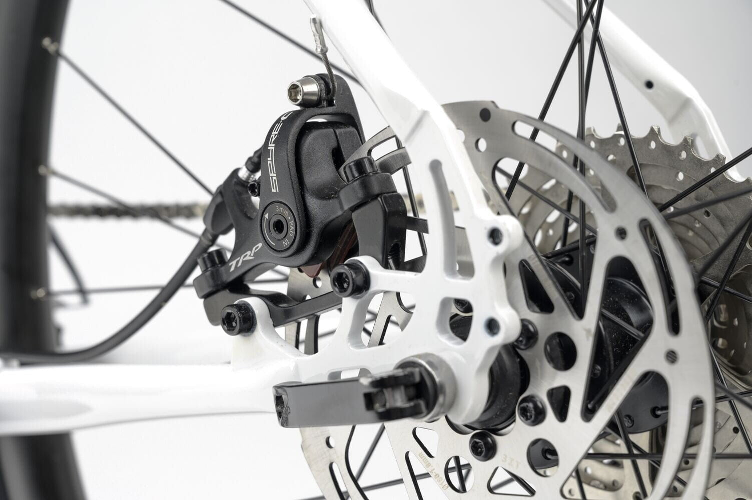 Genesis Croix De Fer 10
