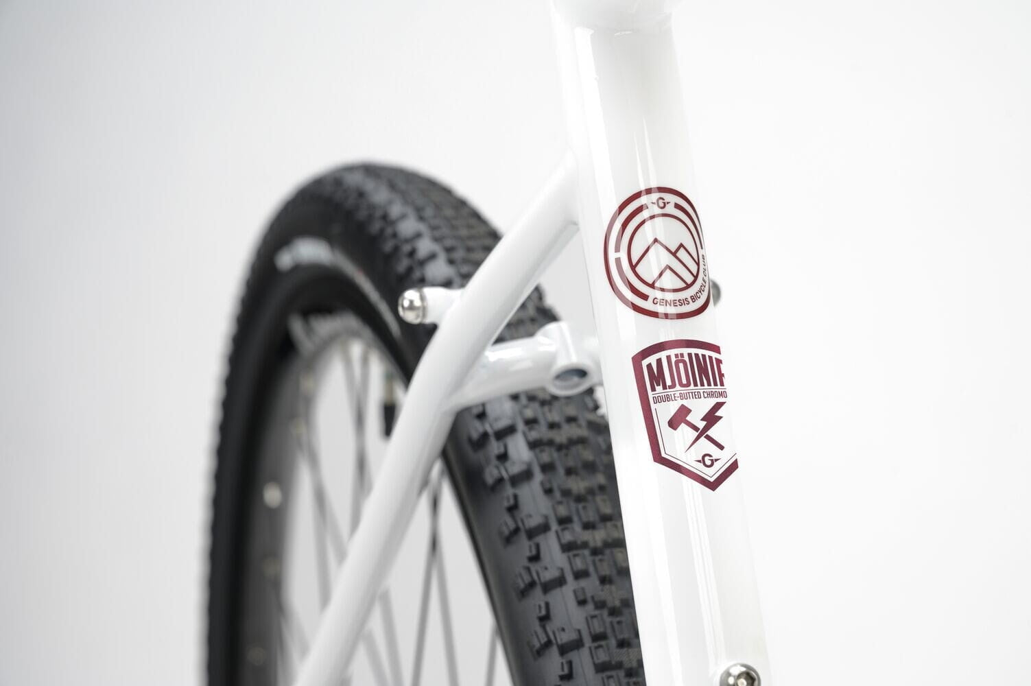 Genesis Croix De Fer 10