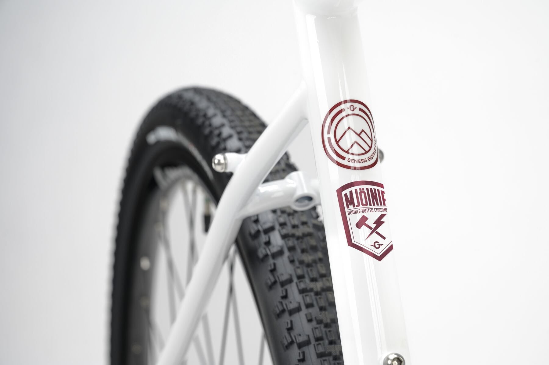 Genesis Croix De Fer 10