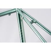 Genesis Equilibrium 725 Frameset