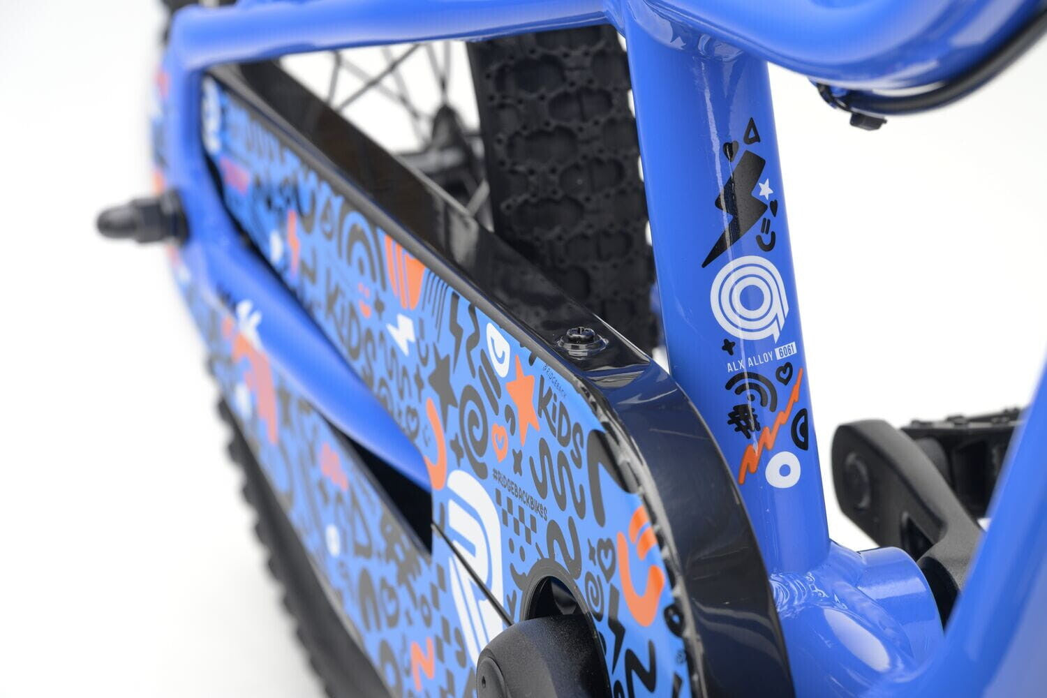 Ridgeback MX16